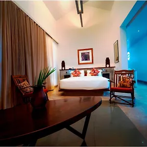 trinity.kerala-hotels.net/